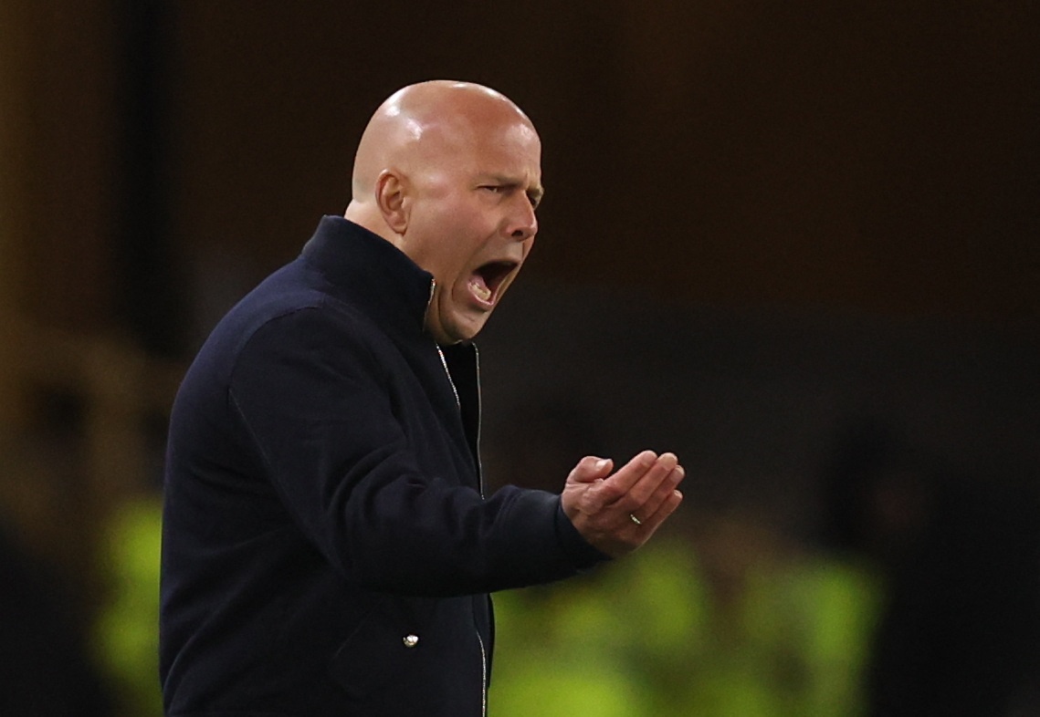 开云体育-斯洛特：未能将创造的机会转化为进球，最后时刻丢球已不感到意外